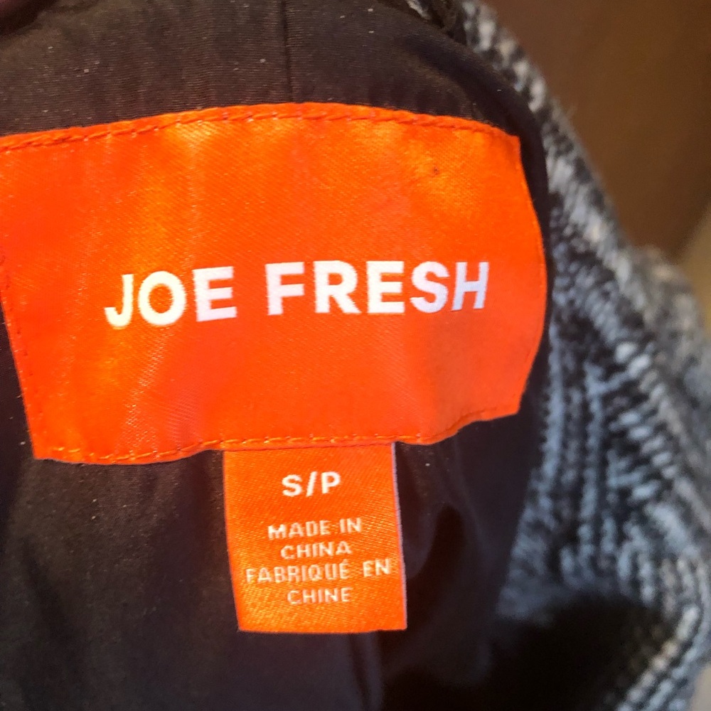 Joe Fresh Plaid Trench style car pea Coat - Picture 9 of 10